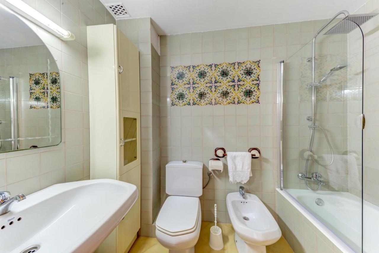 Beachfront Apartment Simar By Sealand Villas 포엔샤 항구 외부 사진