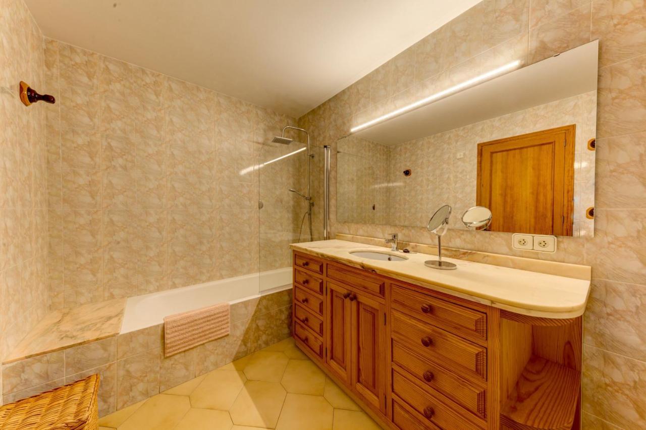 Beachfront Apartment Simar By Sealand Villas 포엔샤 항구 외부 사진